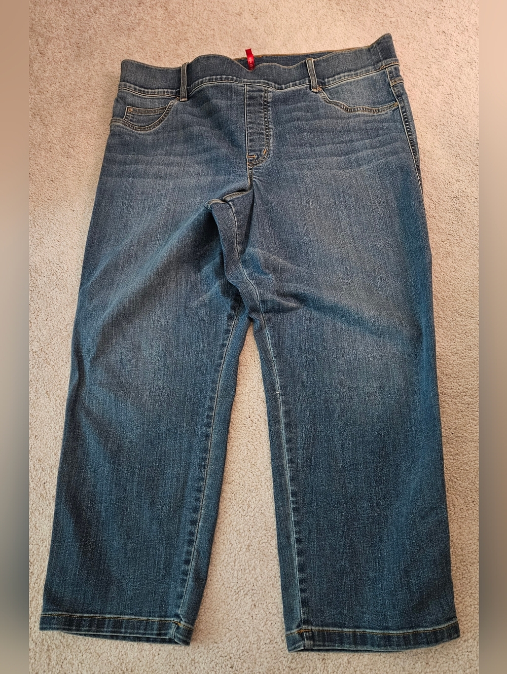 PETITE! SPANXshape Everywear Pull-on Straight Leg 90s Jeans